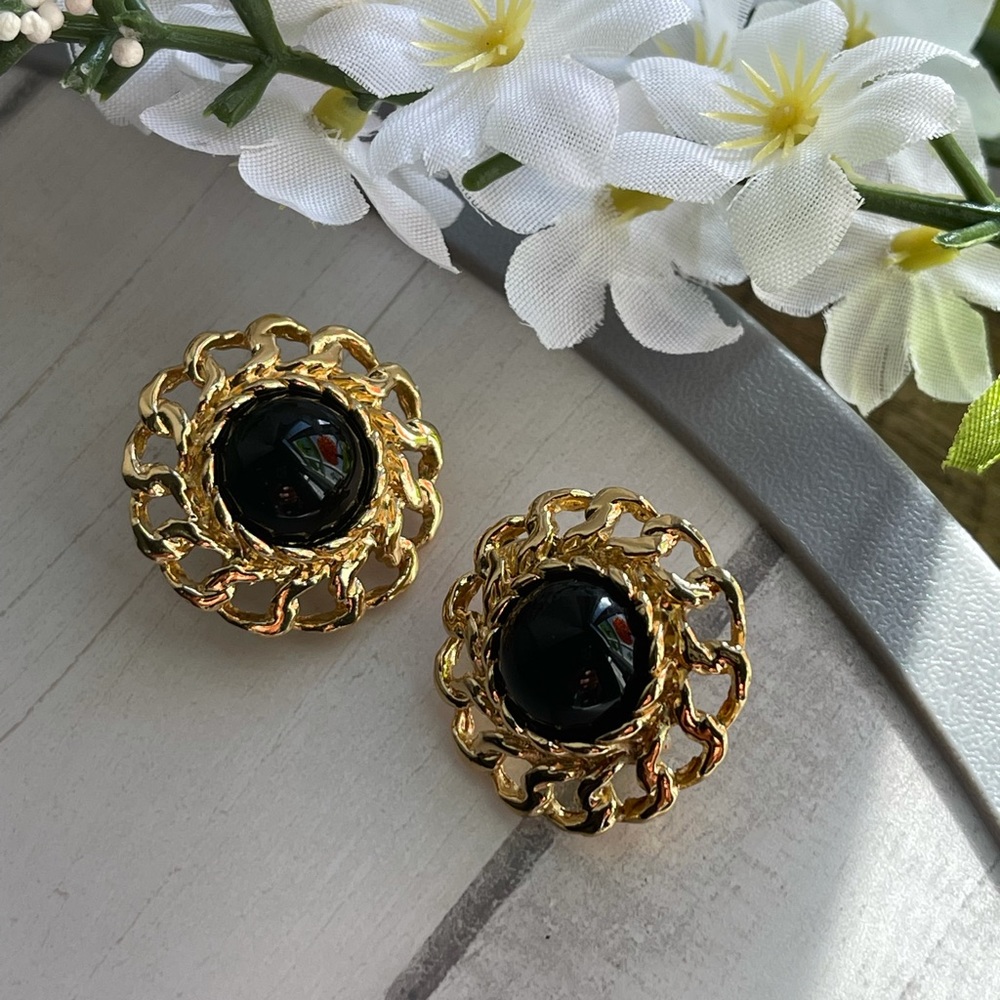 Vintage Trifari Earrings